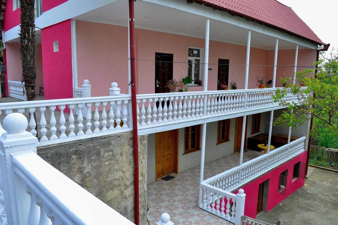 Sofia Guest House Кутаиси Екстериор снимка